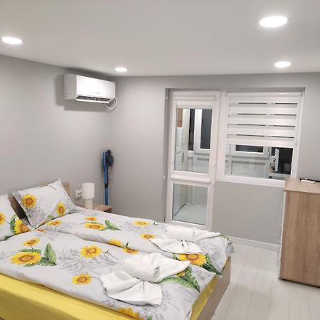 Minimo Apartment Ruse Exterior photo